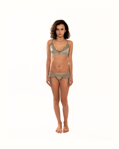 Vivienne Bralette